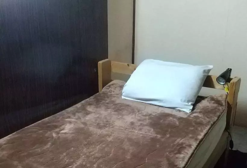 پانسیون Guesthouse Angoso