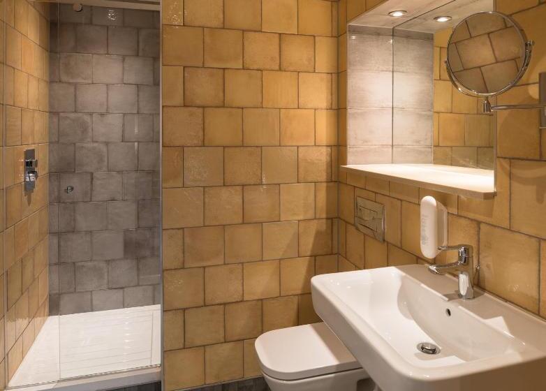 فندق The John Russell Fox Wetherspoon