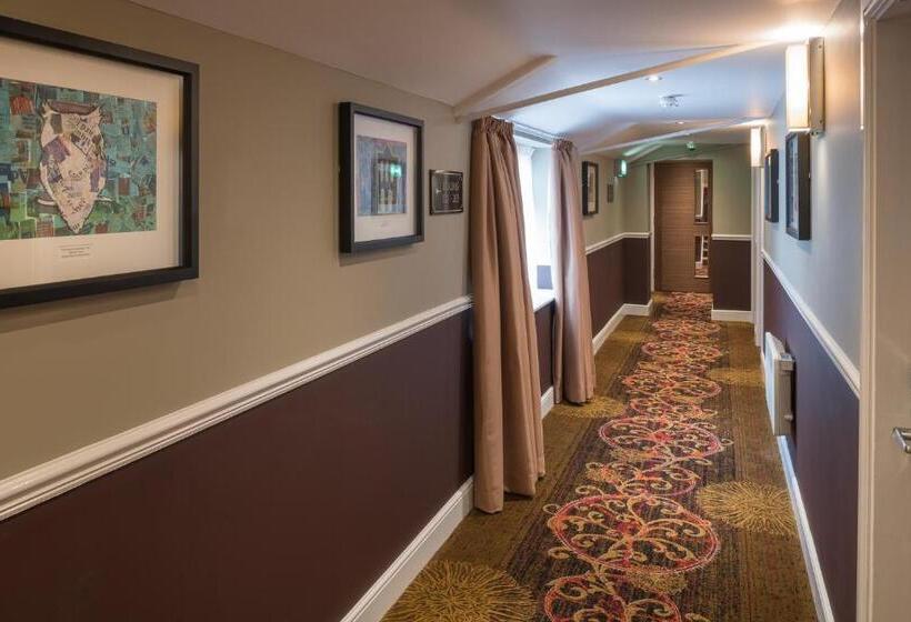 فندق The John Russell Fox Wetherspoon