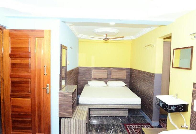 酒店 Vasanth Villa