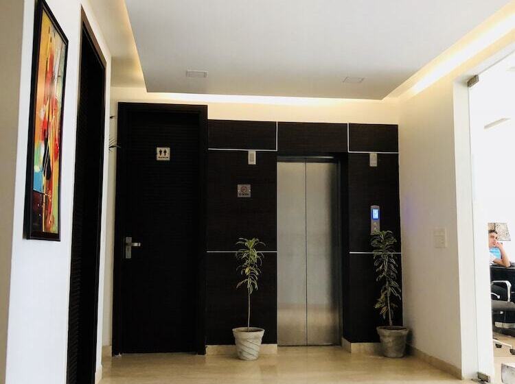 Vivid Boutique Hotel, Medanta, Gurugram