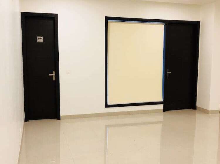 Vivid Boutique Hotel, Medanta, Gurugram