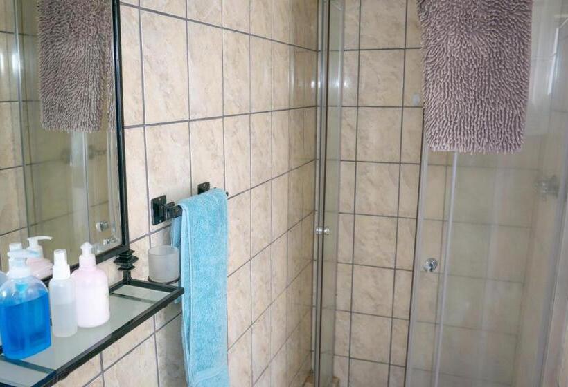 Pensionat C Mew Guest House