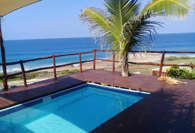 Majatalo C Mew Guest House