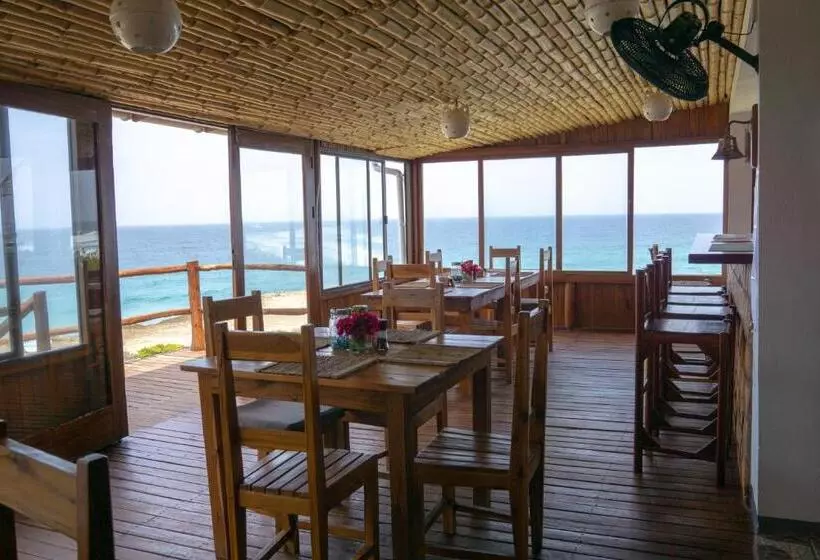 Majatalo C Mew Guest House