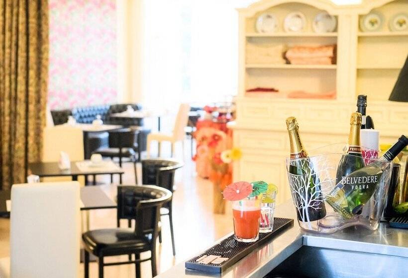 هتل Palombella & Restaurant