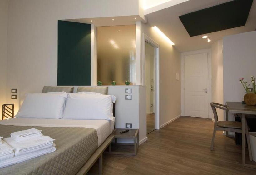 膳宿费 In Dies Affittacamere