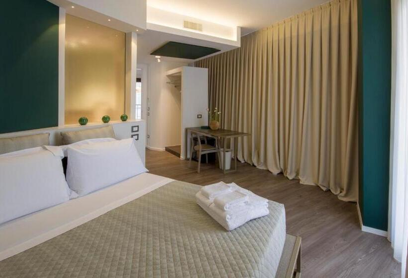 膳宿费 In Dies Affittacamere