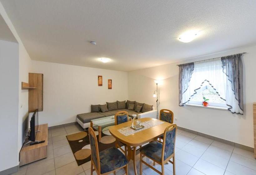 호스텔 Gasthof Kolb