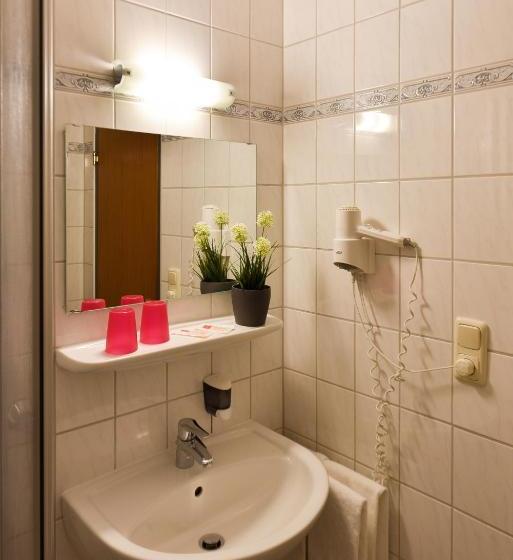 호스텔 Gasthof Kolb