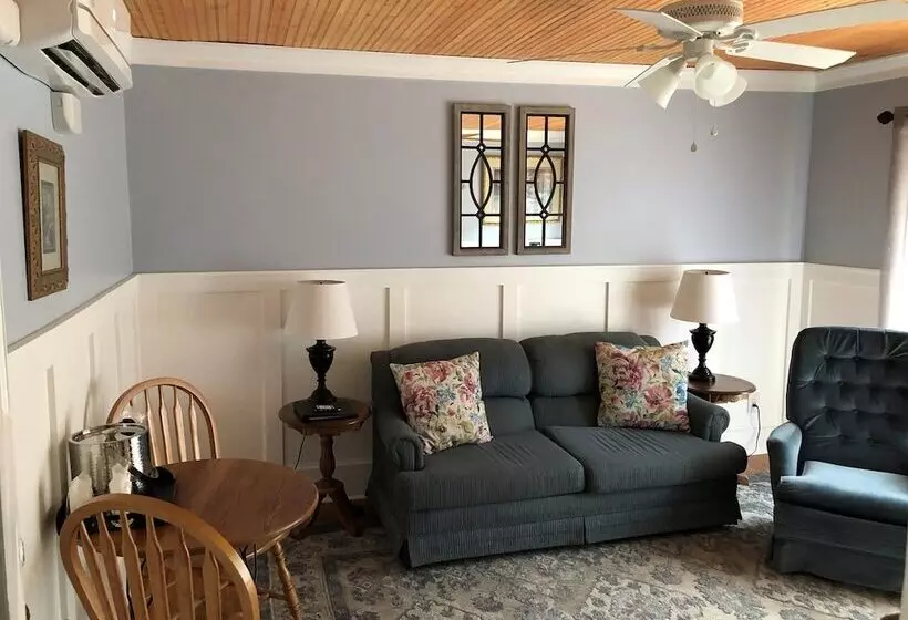 Aamiaismajoitus (B&B) Broad River Inn