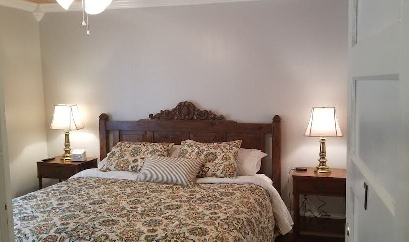 مبيت وإفطار Broad River Inn