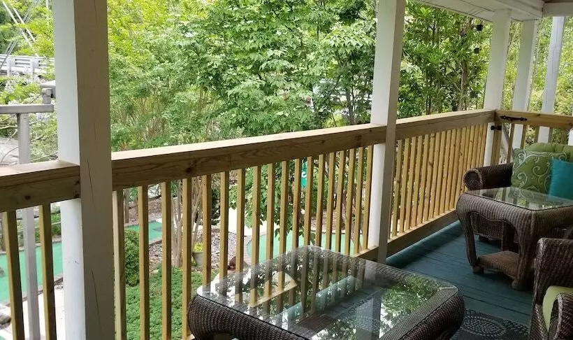 Aamiaismajoitus (B&B) Broad River Inn