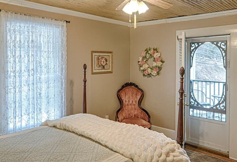 مبيت وإفطار Broad River Inn