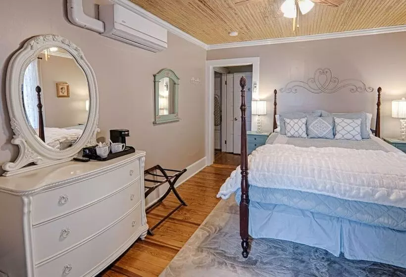 Aamiaismajoitus (B&B) Broad River Inn