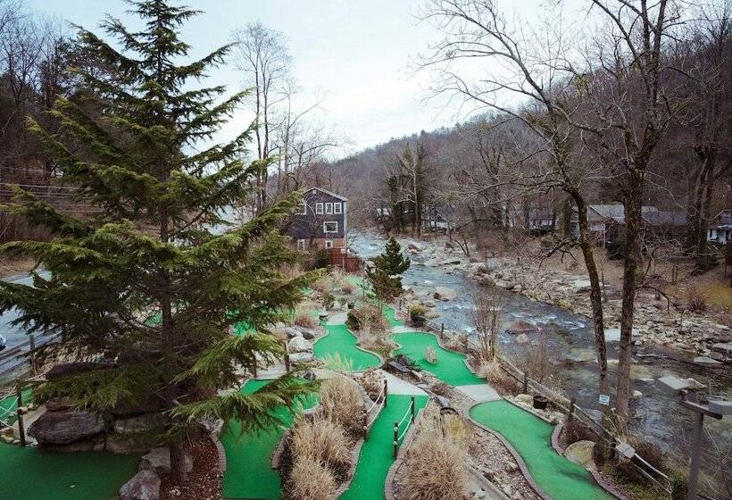 مبيت وإفطار Broad River Inn