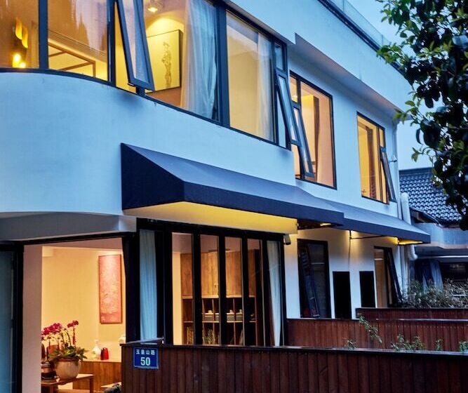 ペンション Best Wishes Poetic Villa