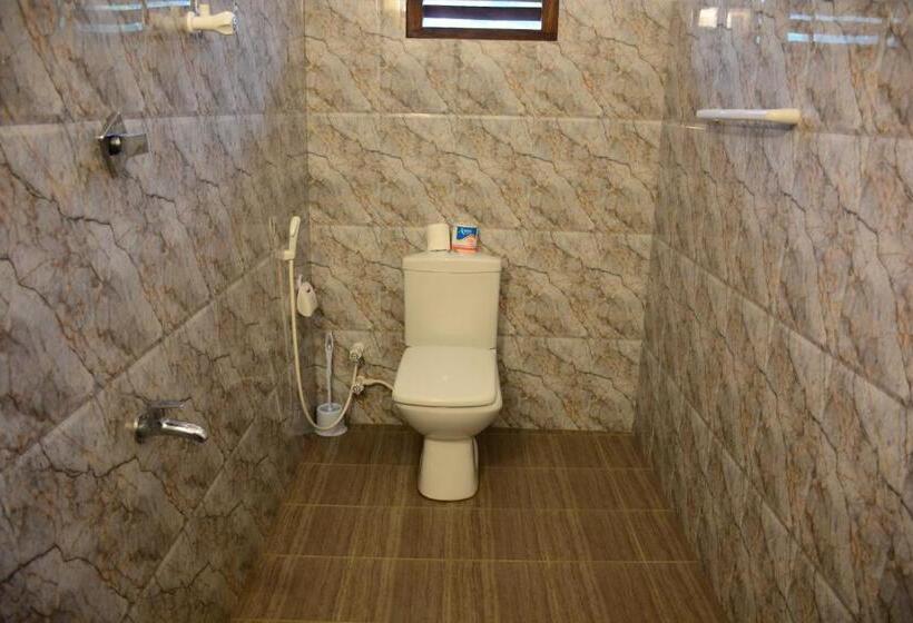 פנסיון Surfing Life