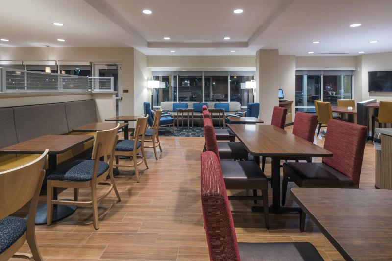 בית מלון כפרי Towneplace Suites By Marriott Hays