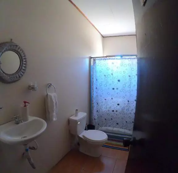 ペンション Hostal Augustos