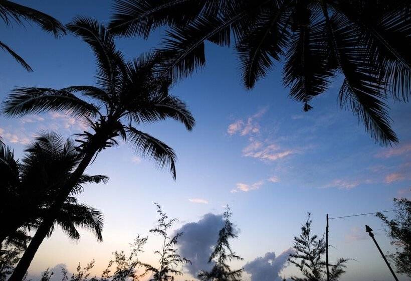 Arabian Sands Beach Resort