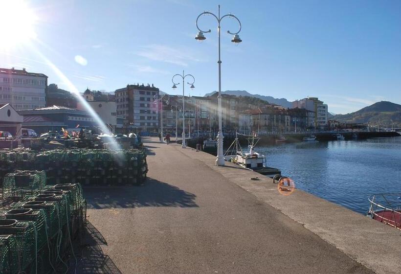 住宿加早餐  El Cuadron