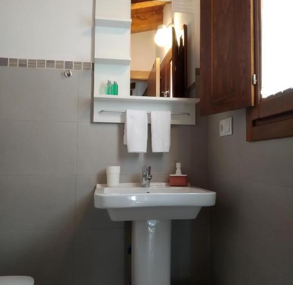 住宿加早餐  El Cuadron