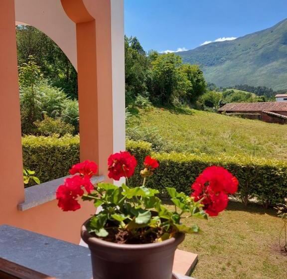 住宿加早餐  El Cuadron