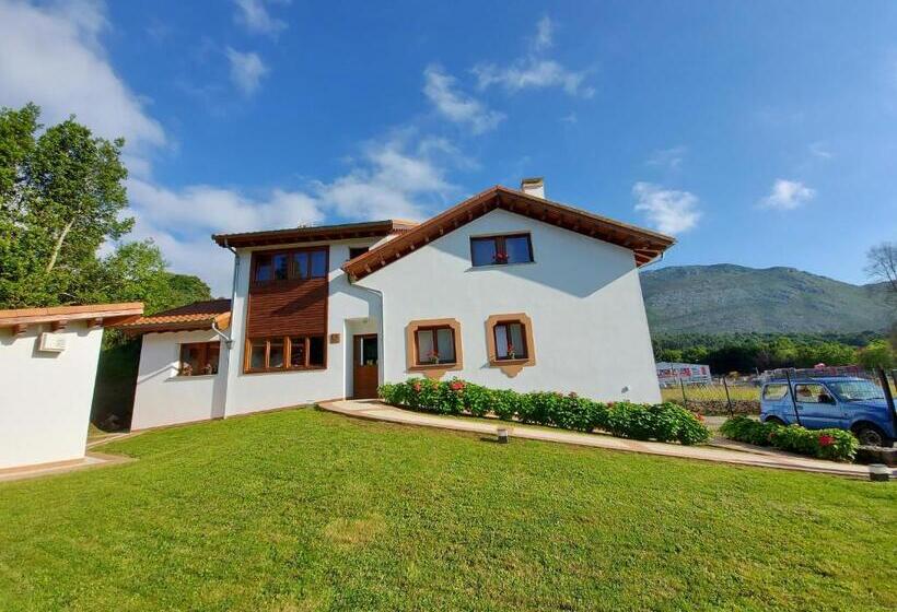 住宿加早餐  El Cuadron