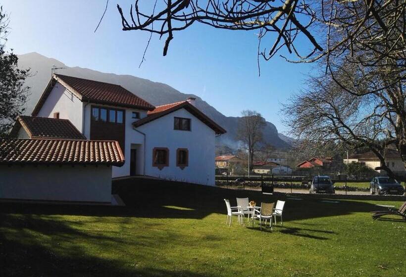 住宿加早餐  El Cuadron