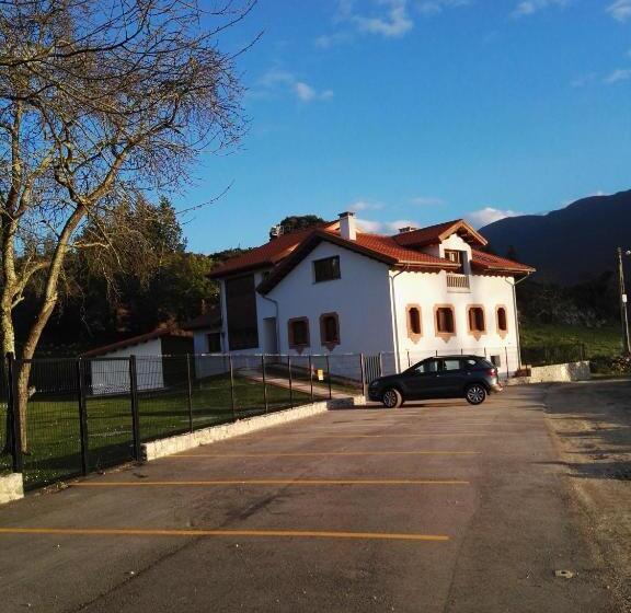 住宿加早餐  El Cuadron