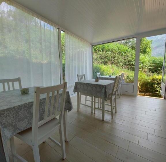 住宿加早餐  El Cuadron