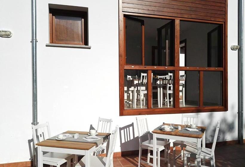 住宿加早餐  El Cuadron