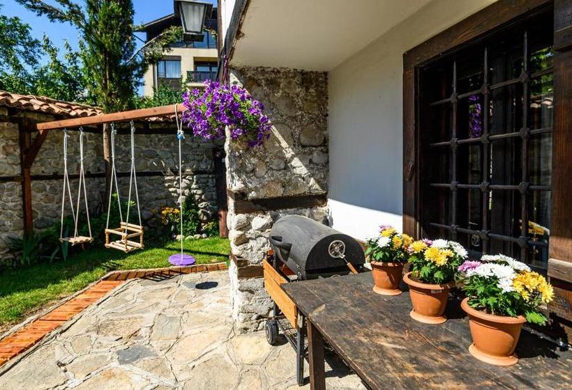 ペンション Banskovilla Zlateva House