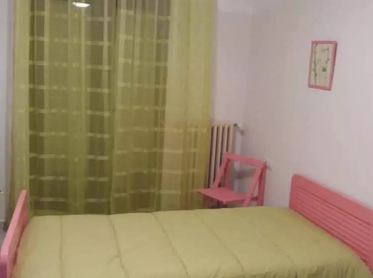 ペンション Hostal Restaurante Tanis