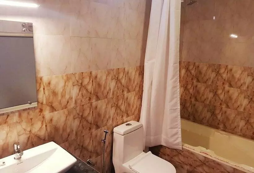 Arabian Sands Beach Resort