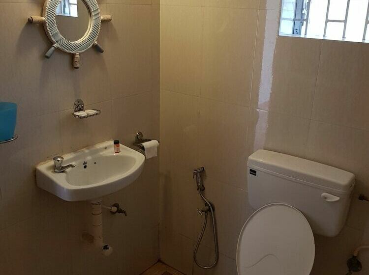 Arabian Sands Beach Resort