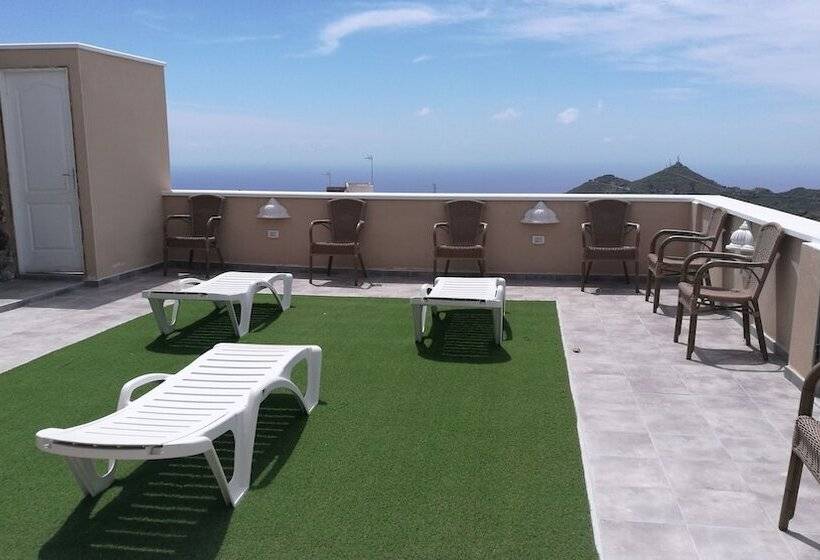 צימר Emblema Suites   Adults Only