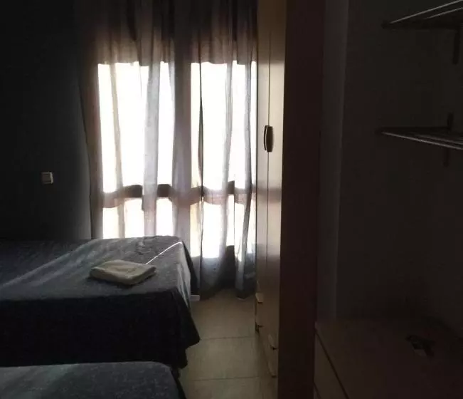 Retkeilymaja Hostal Del Carmen