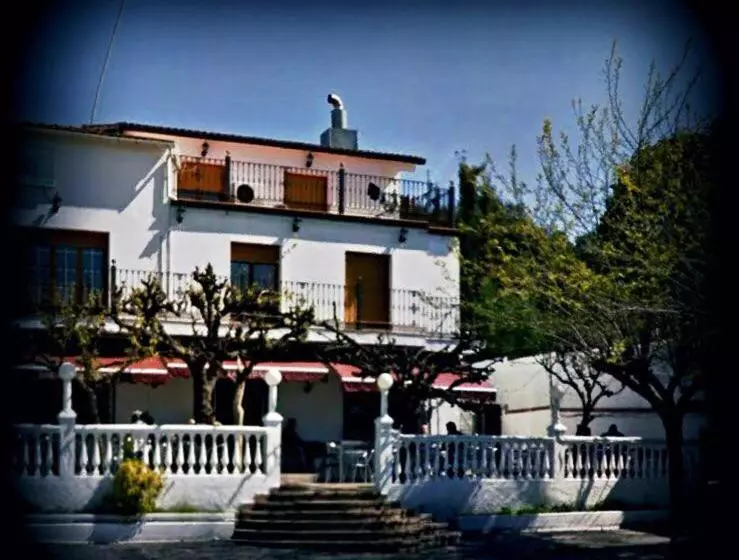 Retkeilymaja Hostal Del Carmen