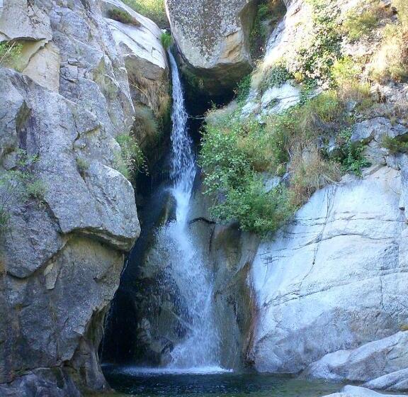 فندق صغير Posada La Gatera