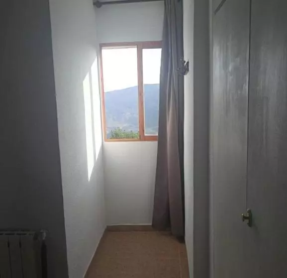 پانسیون Hostal El Desvío