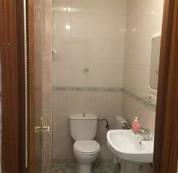 Pension Hostal Emiros