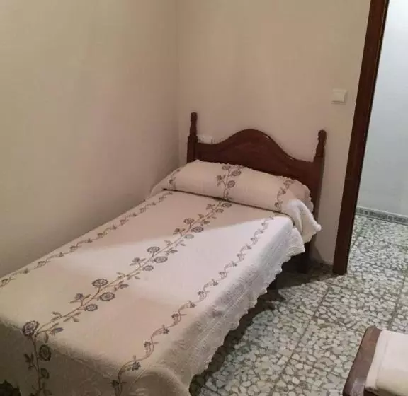 Pension Hostal Emiros