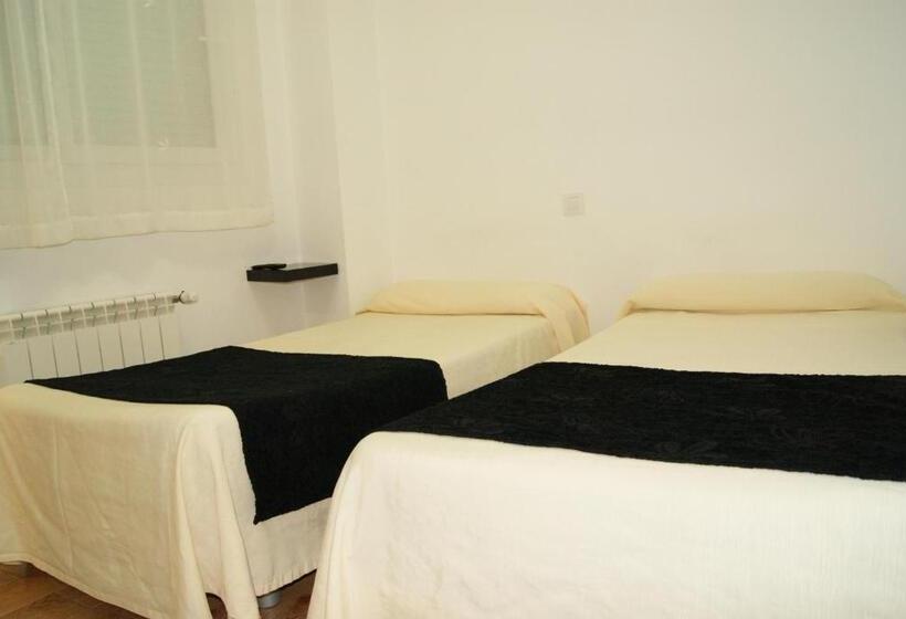 펜션 Habitaciones El Escorial