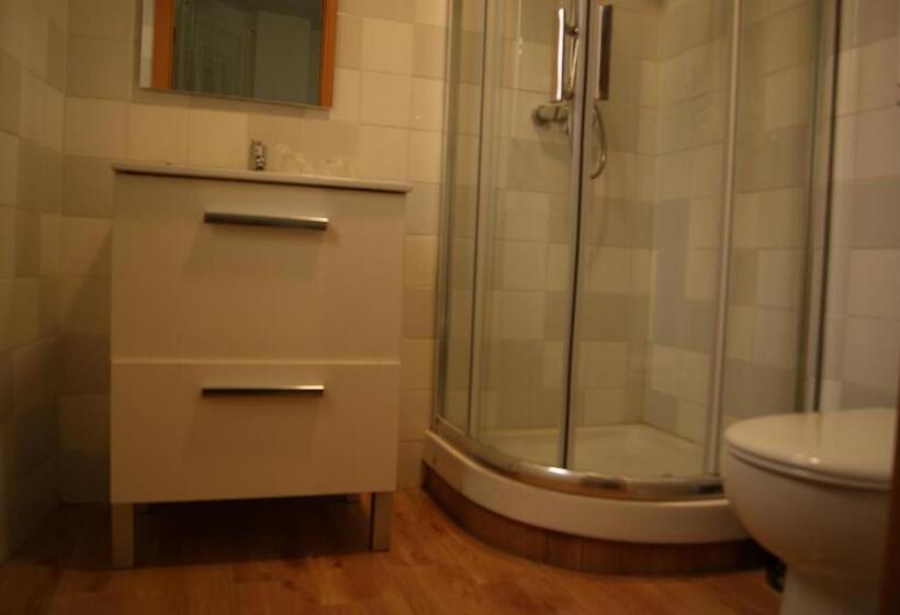 펜션 Habitaciones El Escorial