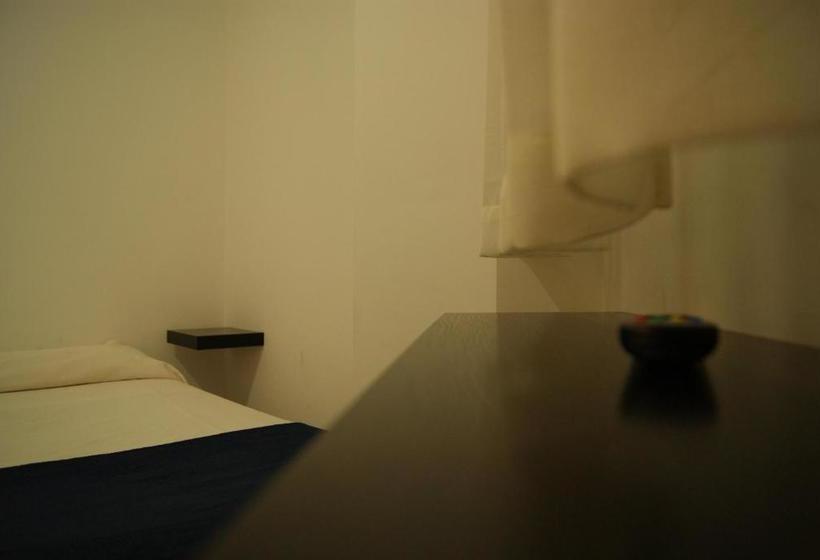 펜션 Habitaciones El Escorial