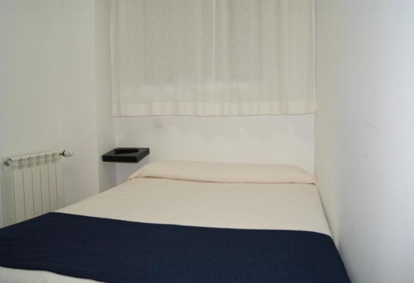 펜션 Habitaciones El Escorial