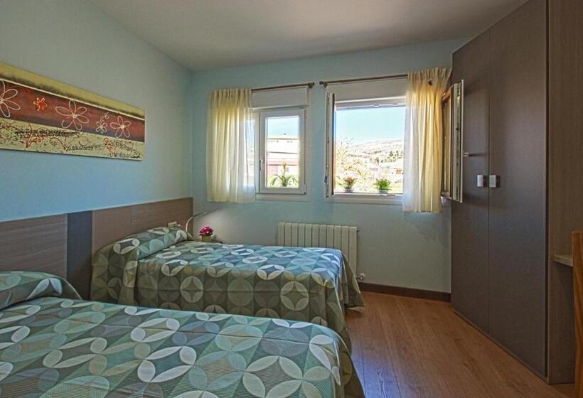 펜션 Hostal Bar Restaurante La Fuente