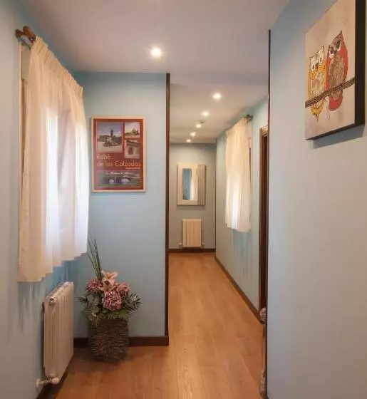 Majatalo Hostal Bar Restaurante La Fuente